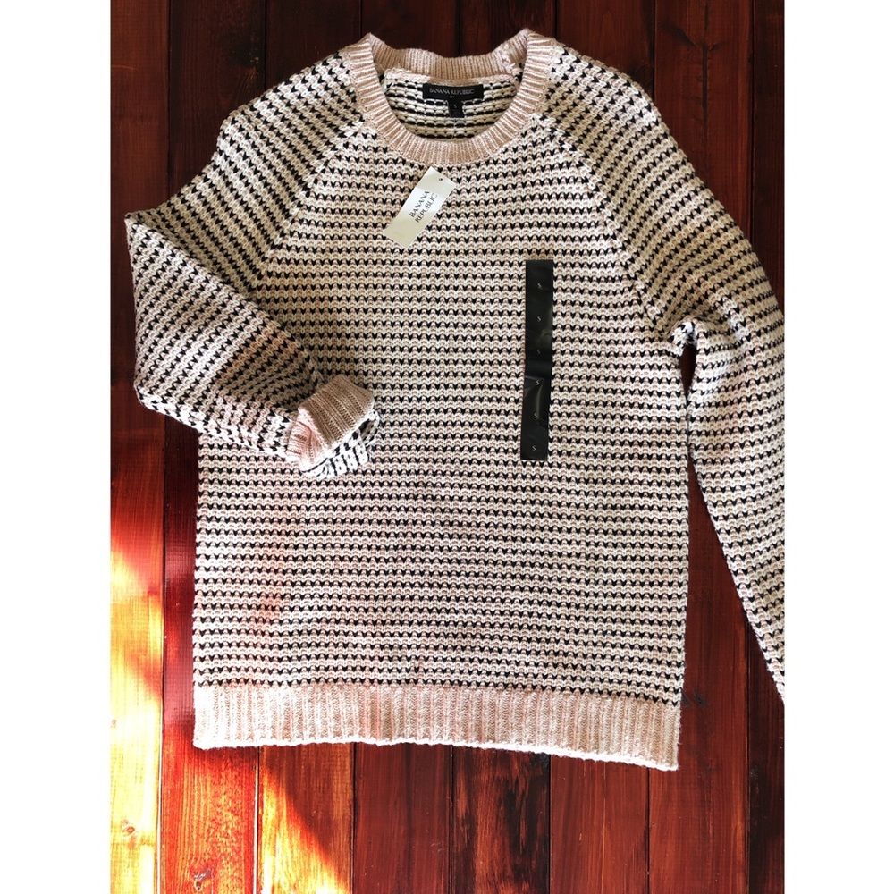 Banana Republic Long sleeve Sweater